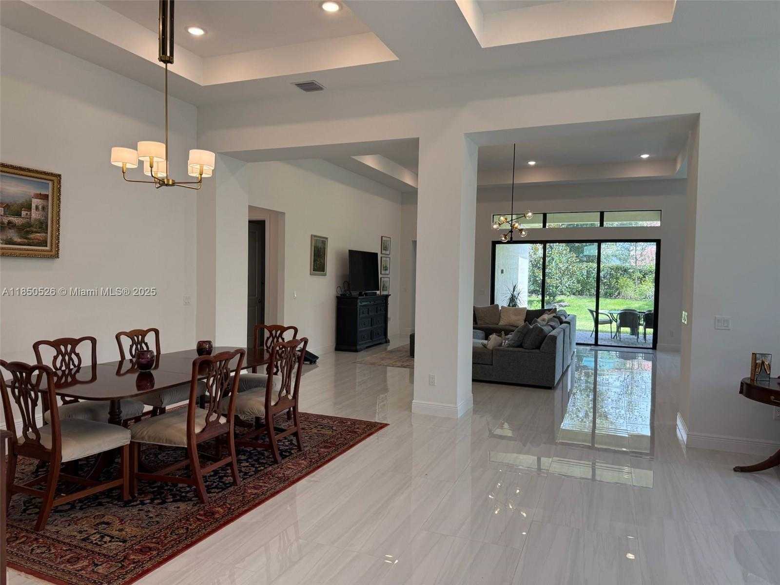 Small Image of 12150 SOUTH BASTILLE CIR S, Parkland Number 9