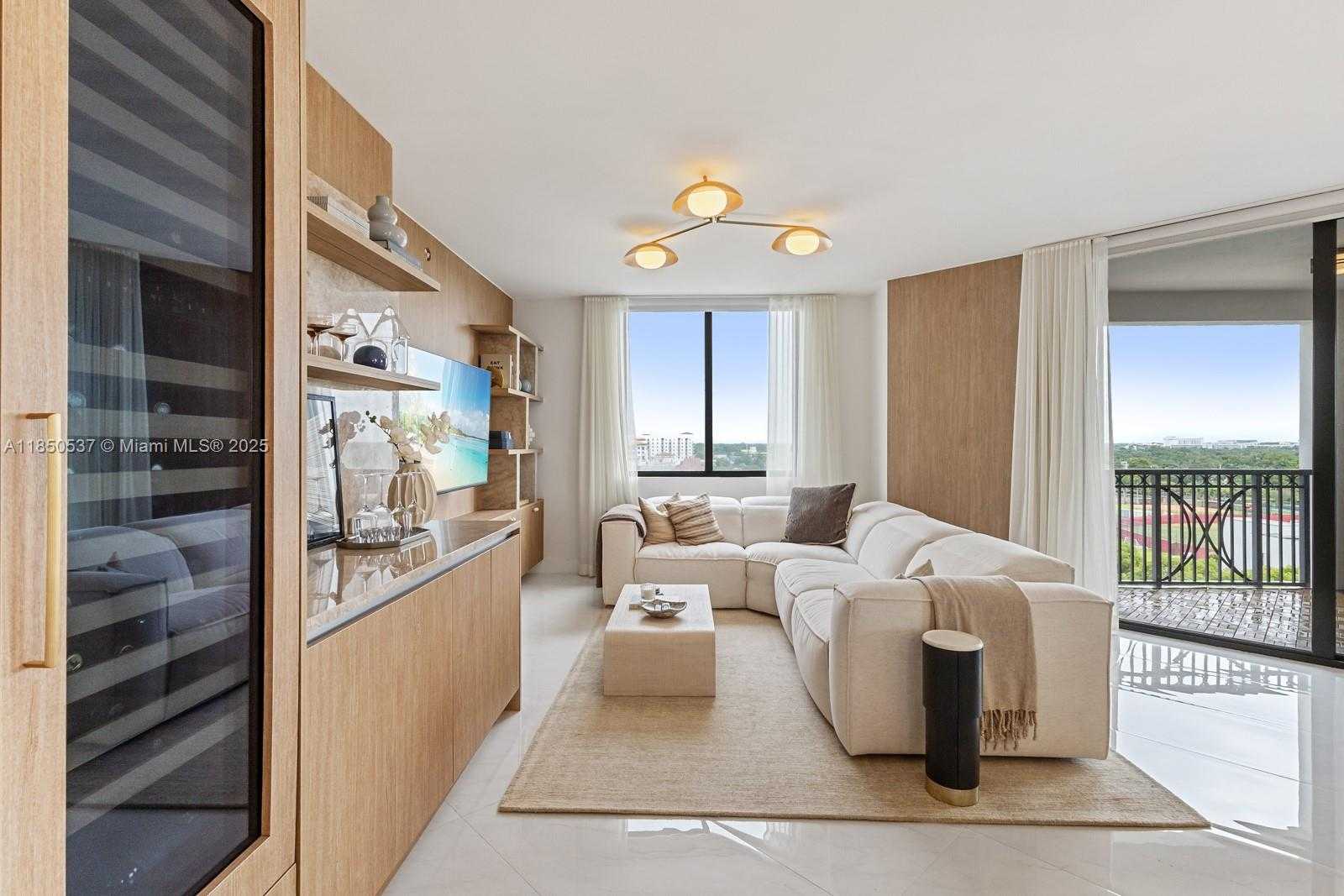 Small Image of 301 ALTARA AVE #817, Coral Gables Number 13