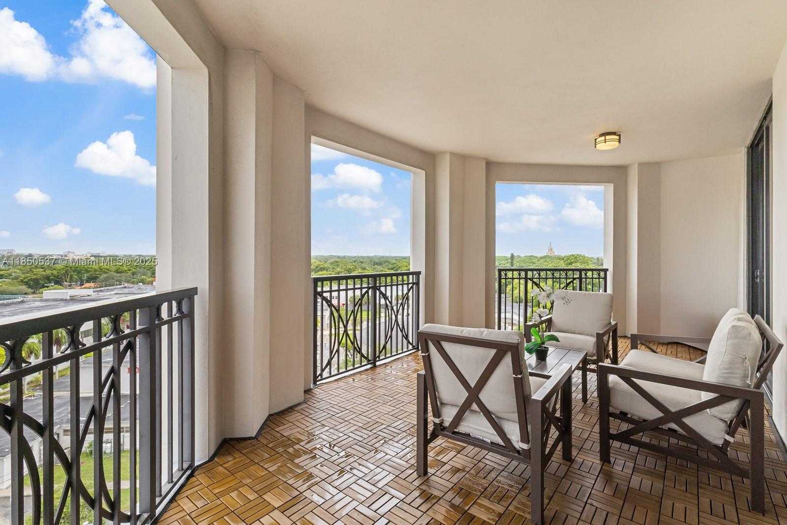 Small Image of 301 ALTARA AVE #817, Coral Gables Number 25