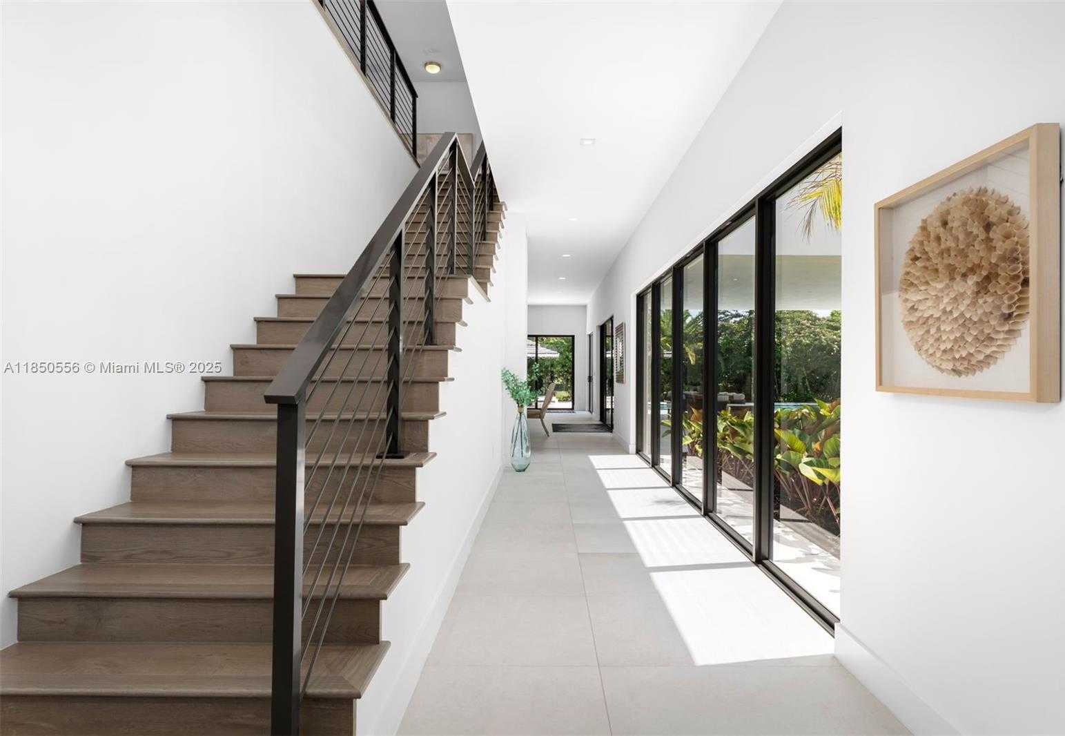 Small Image of 16703 SOUTH BOTANIKO DR S, Weston Number 13