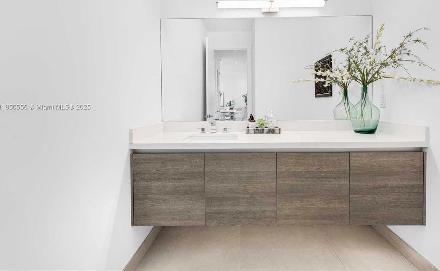 Small Image of 16703 SOUTH BOTANIKO DR S, Weston Number 15