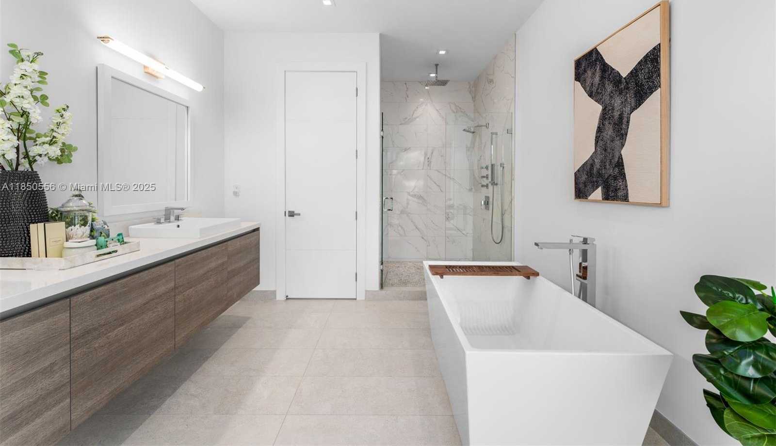 Small Image of 16703 SOUTH BOTANIKO DR S, Weston Number 30