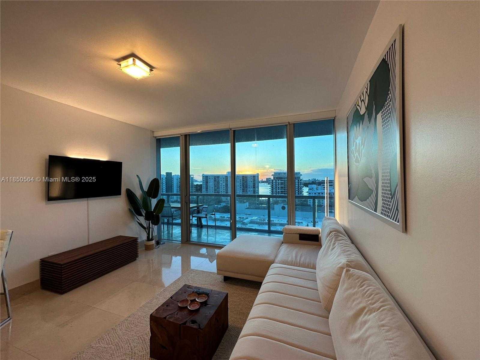 Small Image of 6799 COLLINS AVE #1101, Miami Beach Number 6
