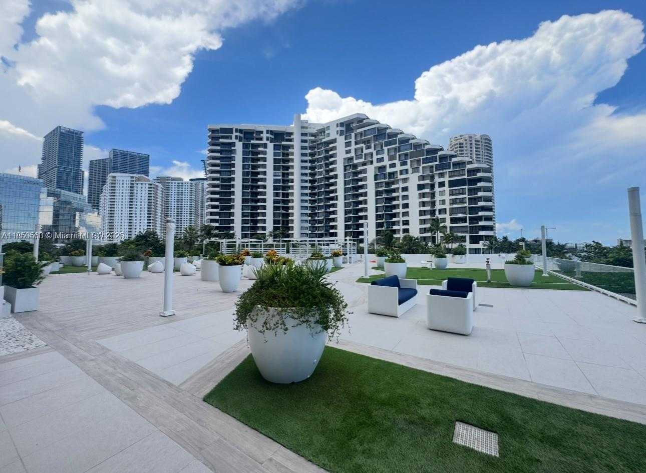 Small Image of 770 NORTH EAST CLAUGHTON ISLAND DR #1013, Miami Number 37