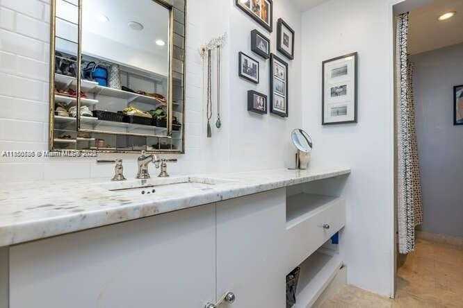 Small Image of 20 ISLAND AVE #1201, Miami Beach Number 13
