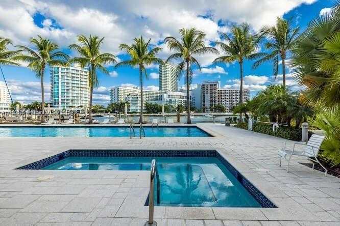 Small Image of 20 ISLAND AVE #1201, Miami Beach Number 15