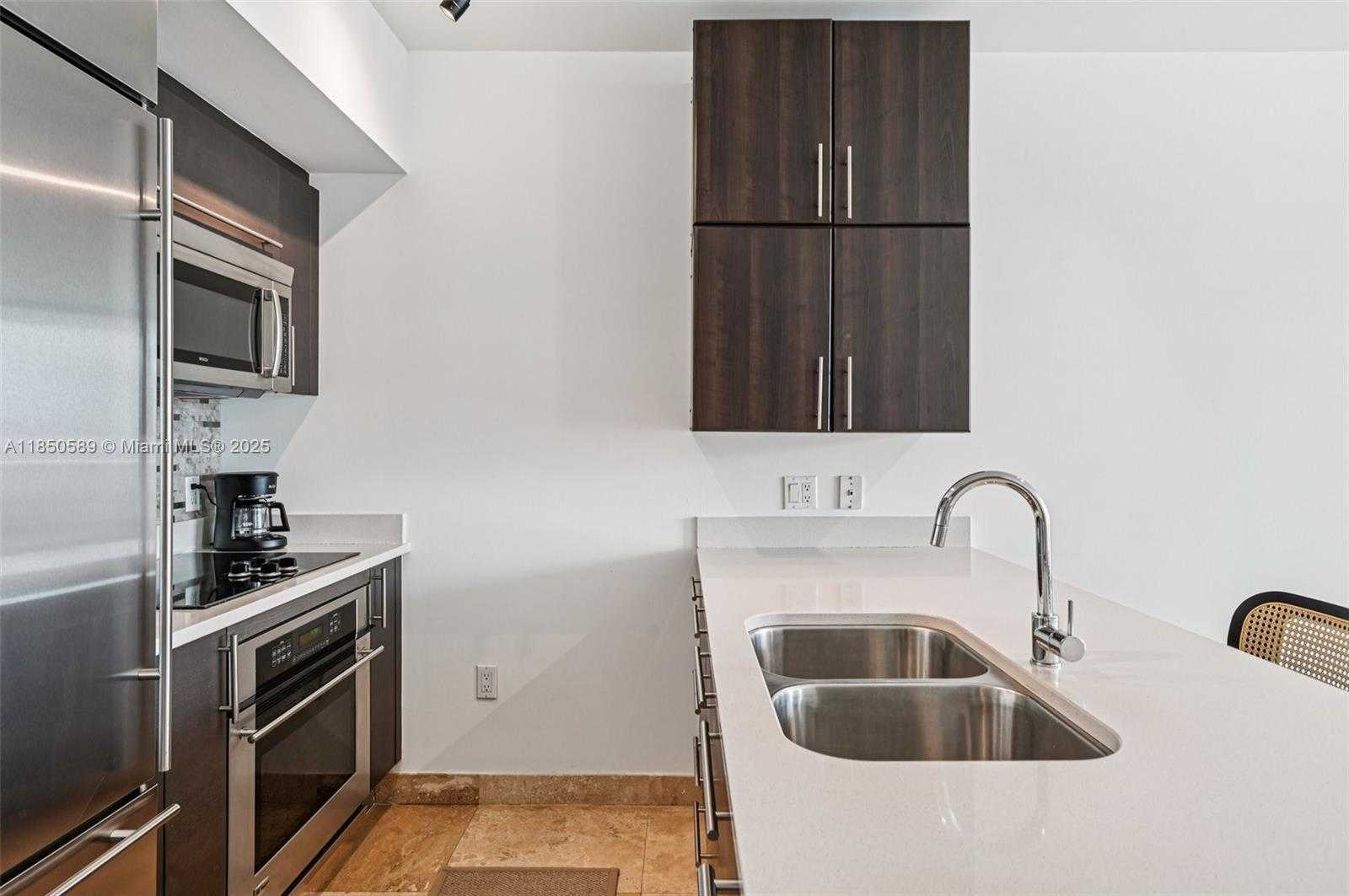 Small Image of 55 SOUTH EAST 6TH ST #3600, Miami Number 10