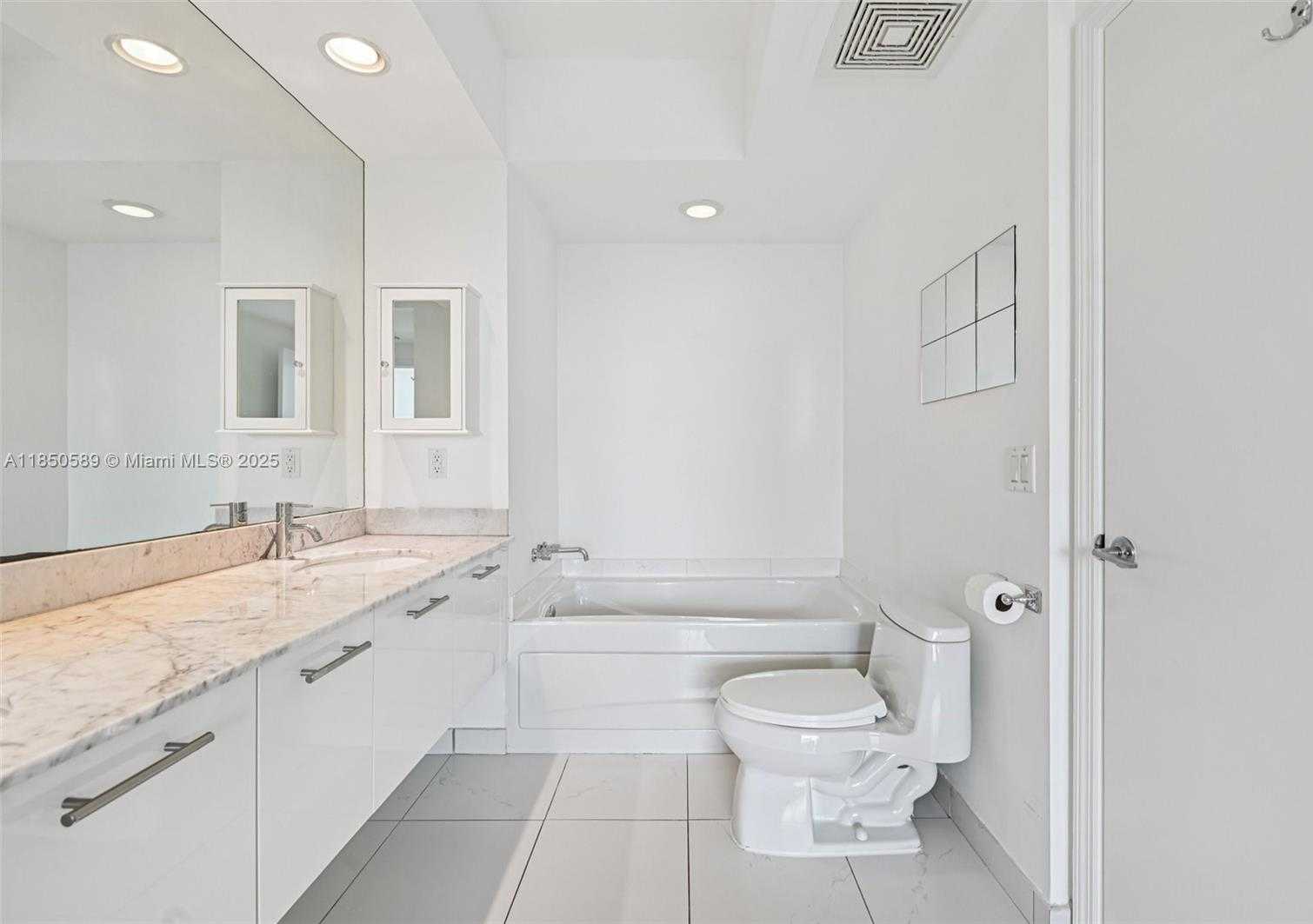 Small Image of 55 SOUTH EAST 6TH ST #3600, Miami Number 20