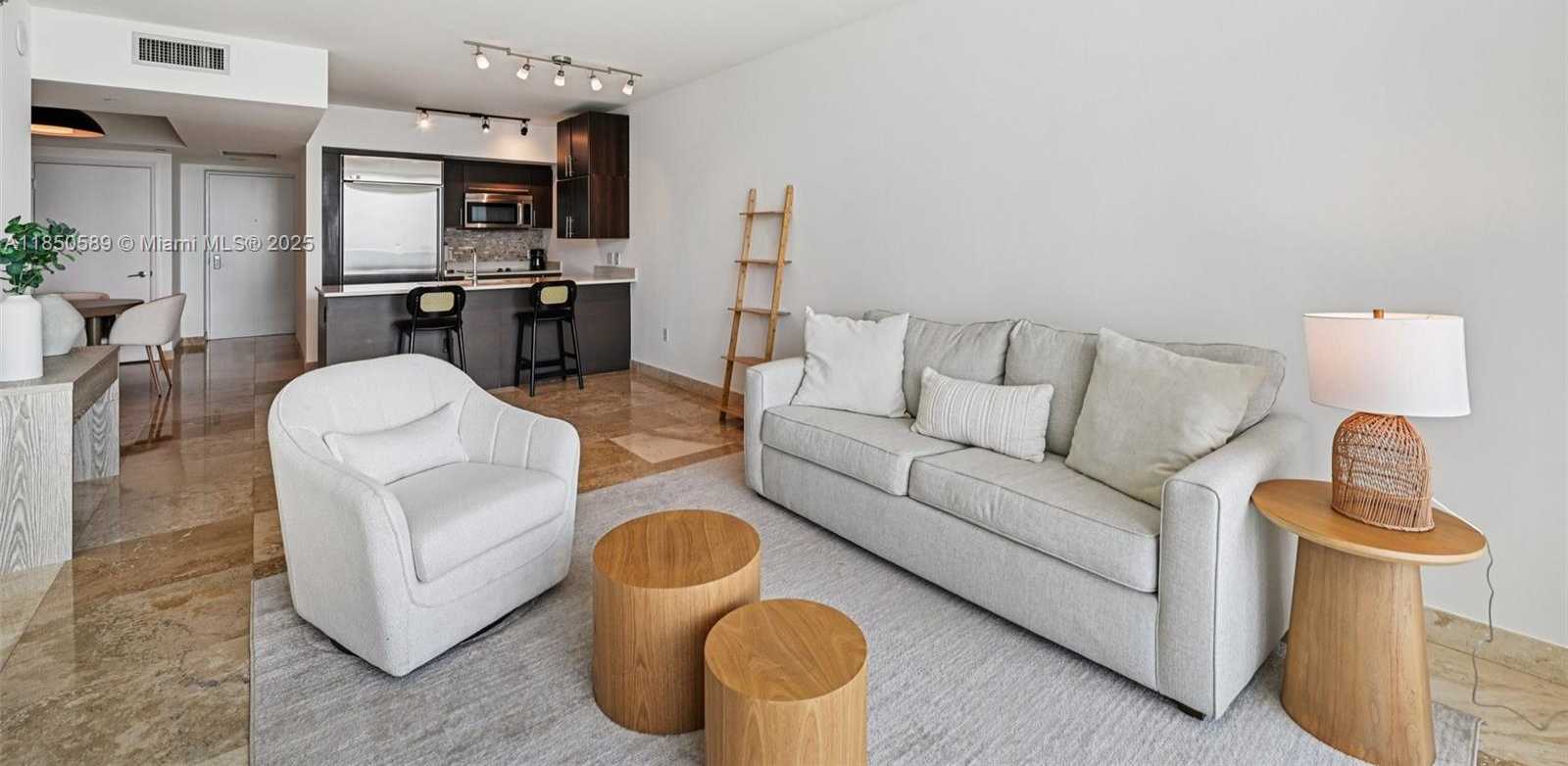 Small Image of 55 SOUTH EAST 6TH ST #3600, Miami Number 7