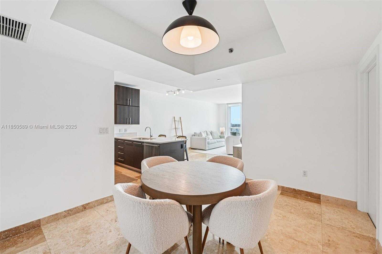 Small Image of 55 SOUTH EAST 6TH ST #3600, Miami Number 9