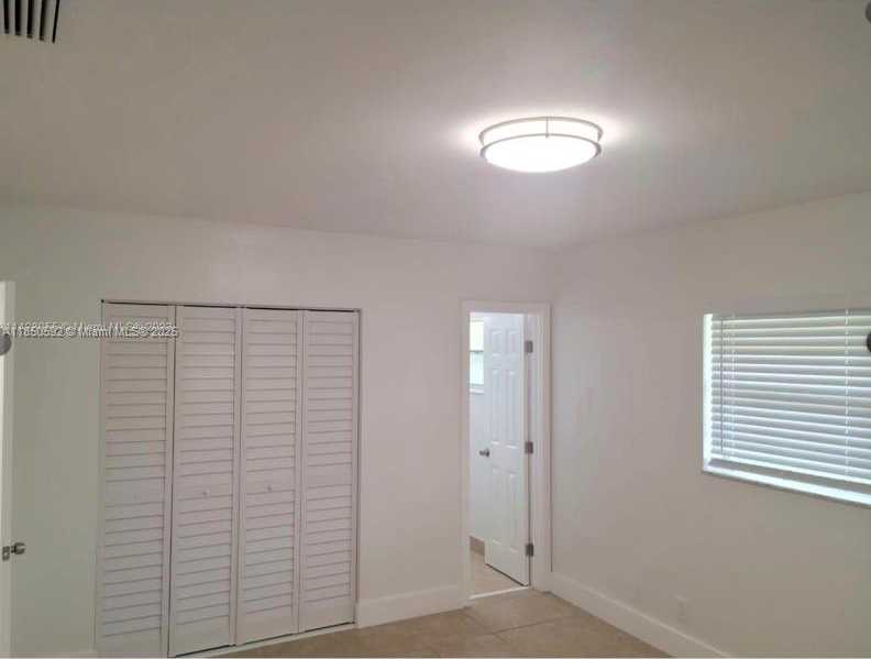 Small Image of 5718 LINCOLN ST #5718, Hollywood Number 10