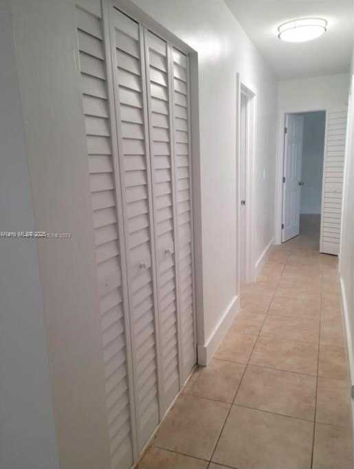 Small Image of 5718 LINCOLN ST #5718, Hollywood Number 11