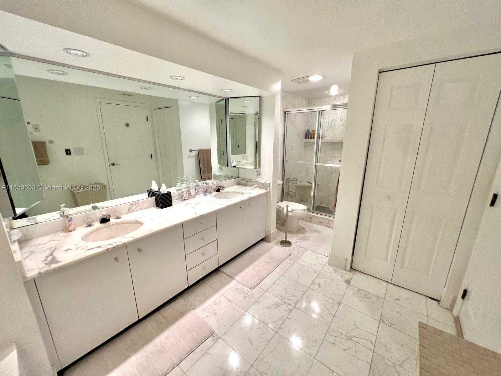 Small Image of 20191 EAST COUNTRY CLUB DR #2004, Aventura Number 30