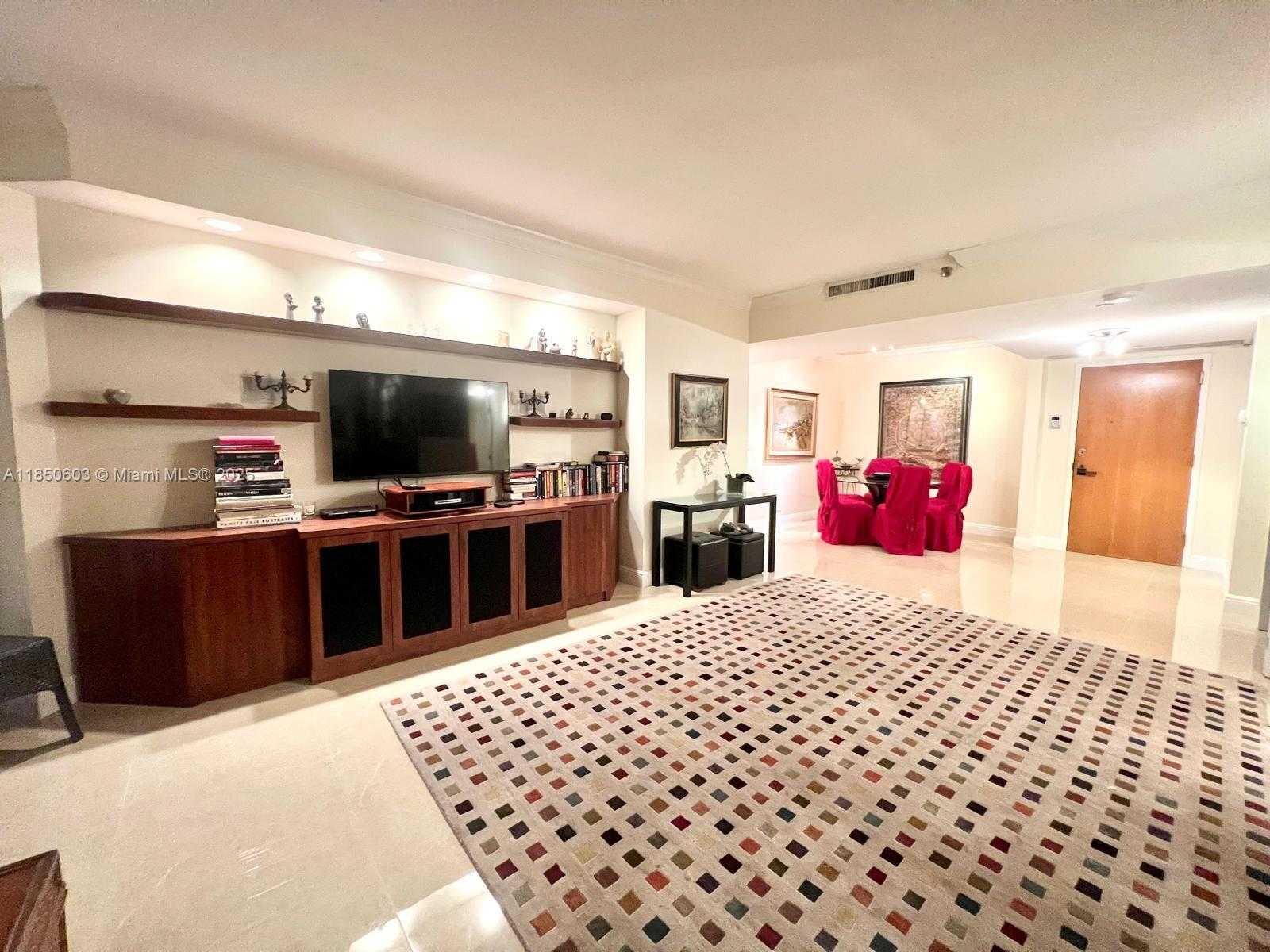 Small Image of 20191 EAST COUNTRY CLUB DR #2004, Aventura Number 7