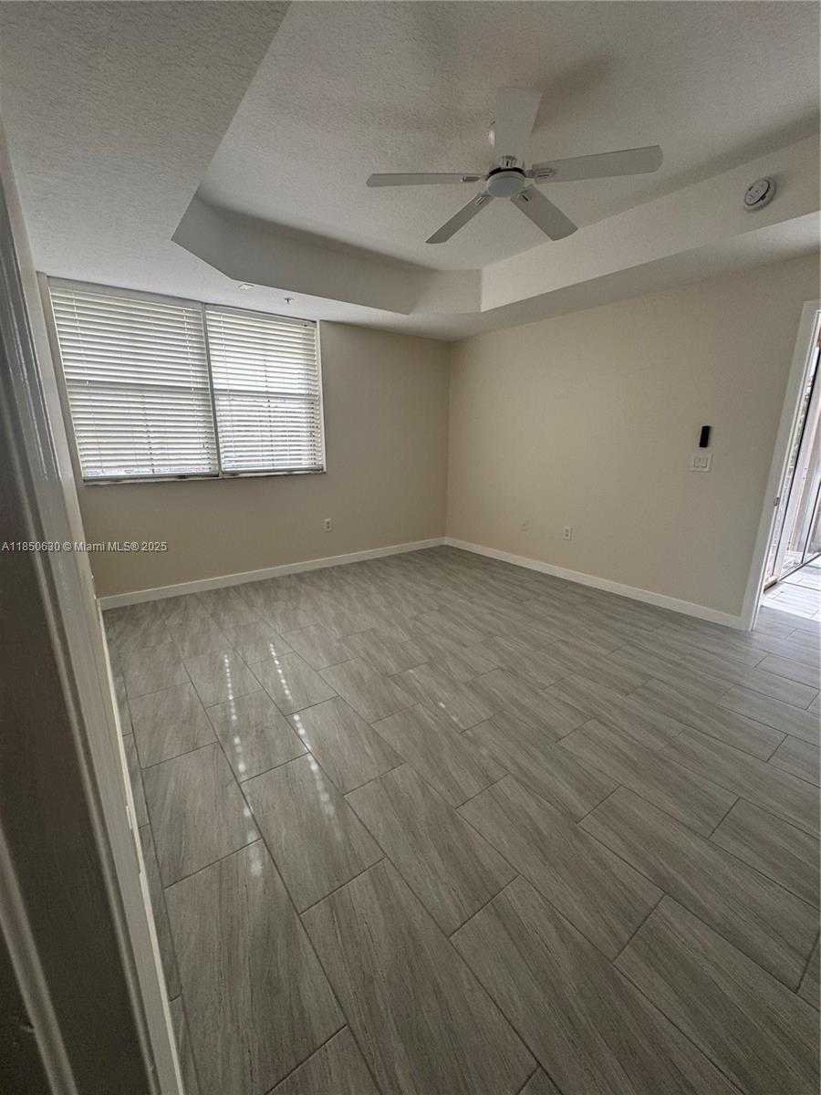 Small Image of 6420 NORTH WEST 114TH AVE #1328, Doral Number 4