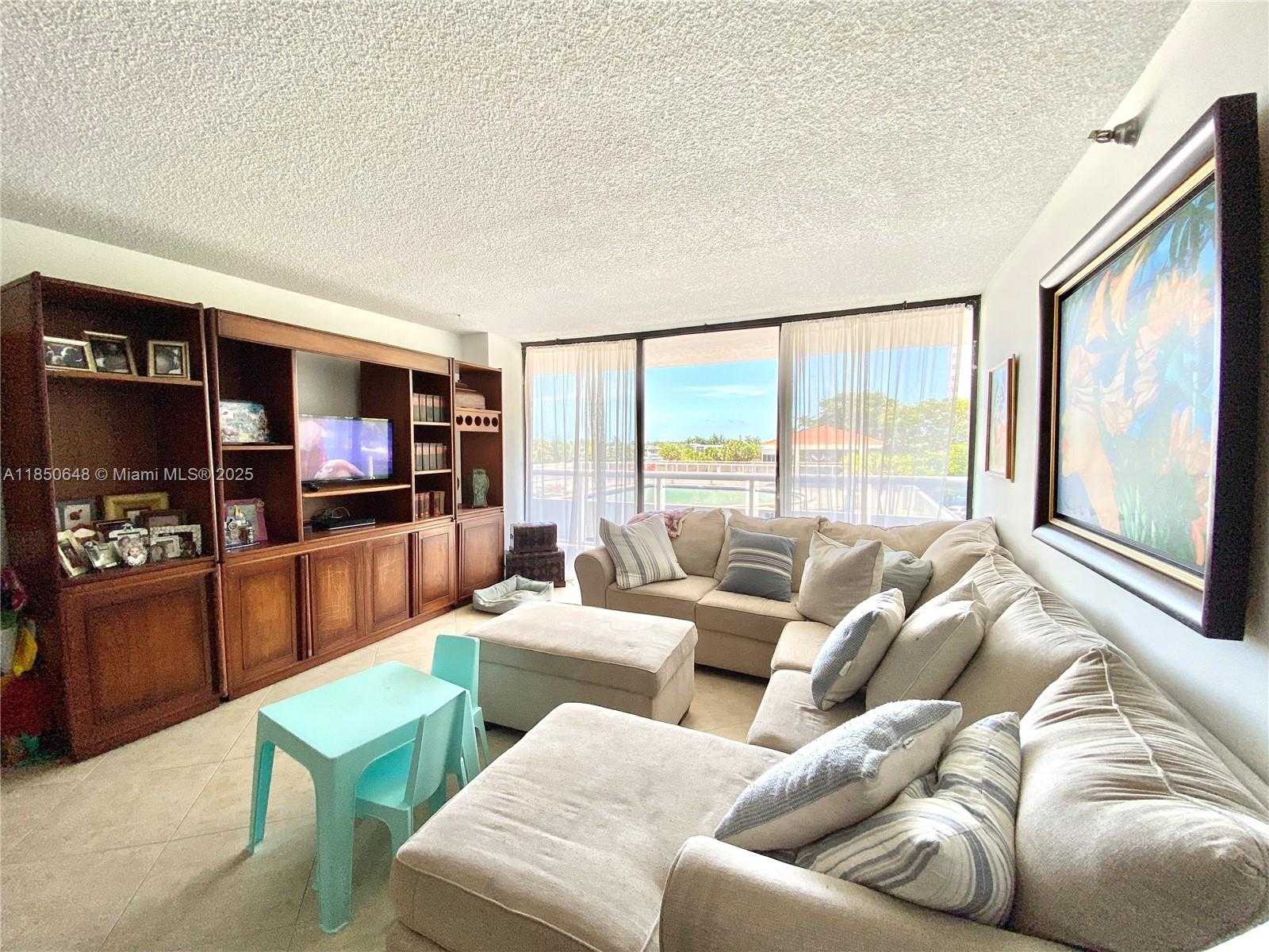 Small Image of 20505 EAST COUNTRY CLUB DR #336, Aventura Number 12
