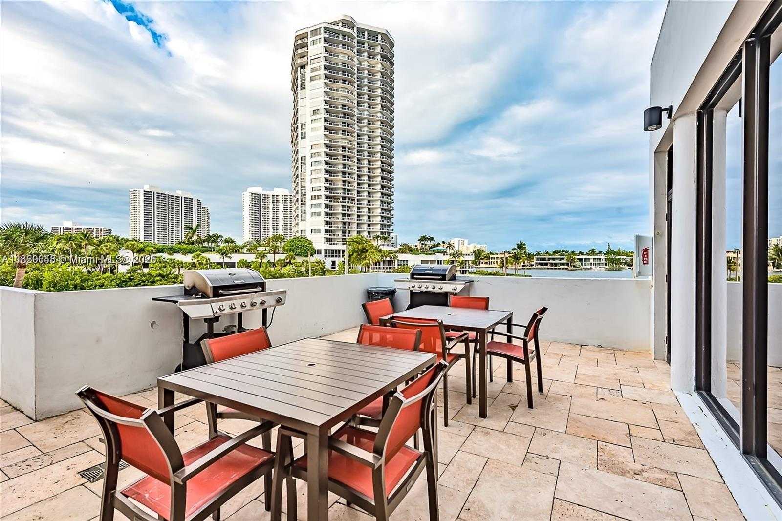 Small Image of 20505 EAST COUNTRY CLUB DR #336, Aventura Number 31