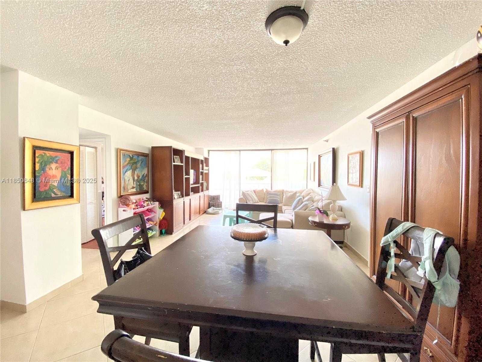 Small Image of 20505 EAST COUNTRY CLUB DR #336, Aventura Number 7