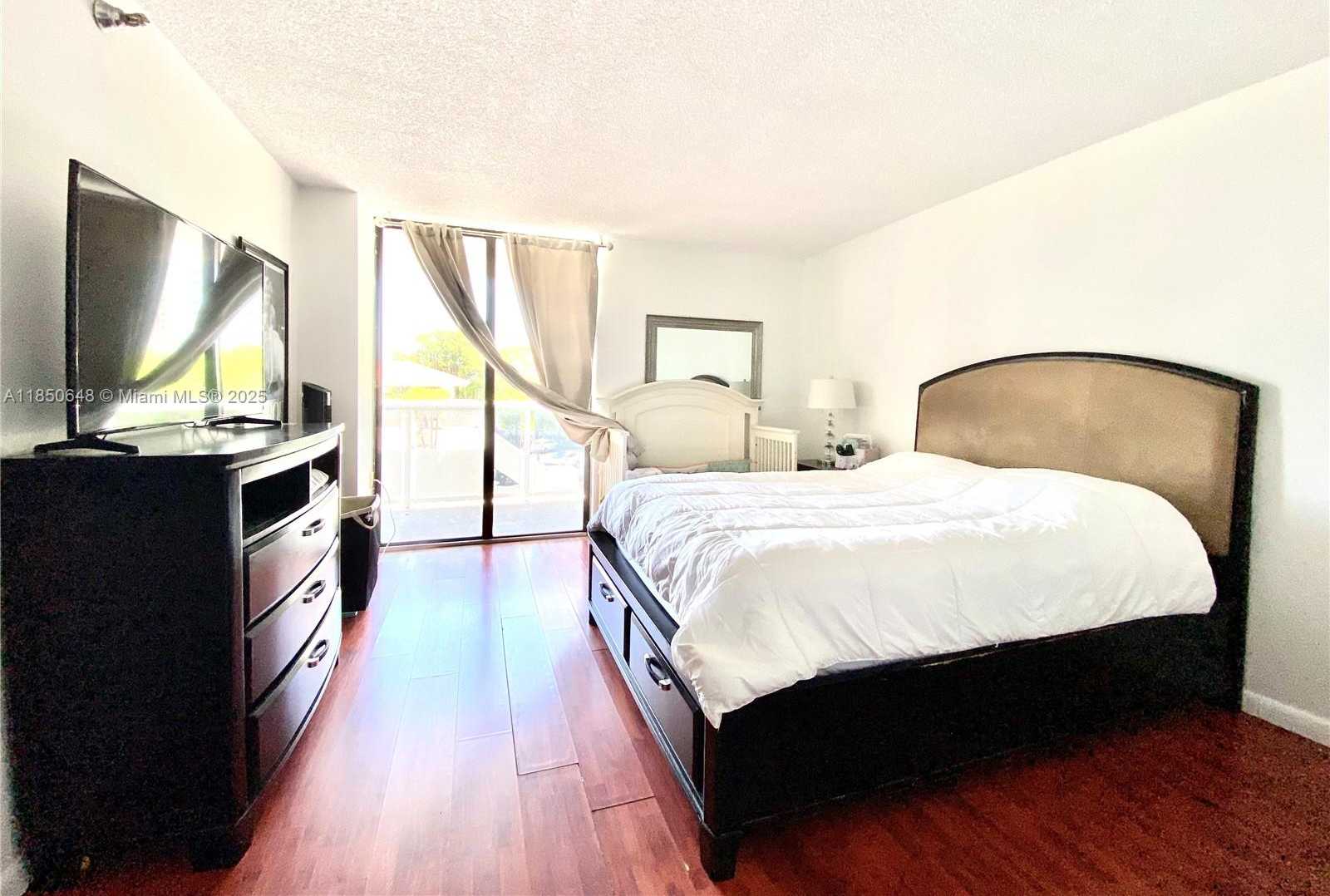 Small Image of 20505 EAST COUNTRY CLUB DR #336, Aventura Number 9