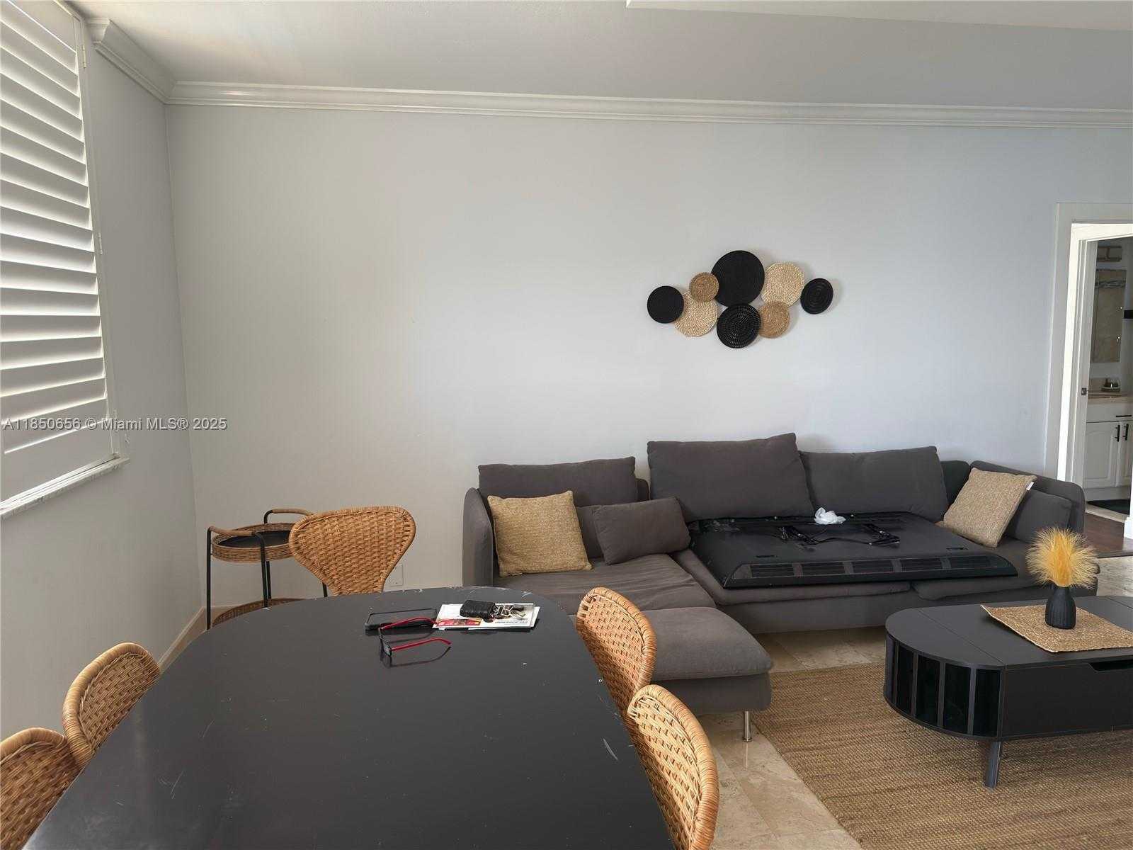 Small Image of 540 BRICKELL KEY DR #1803, Miami Number 11