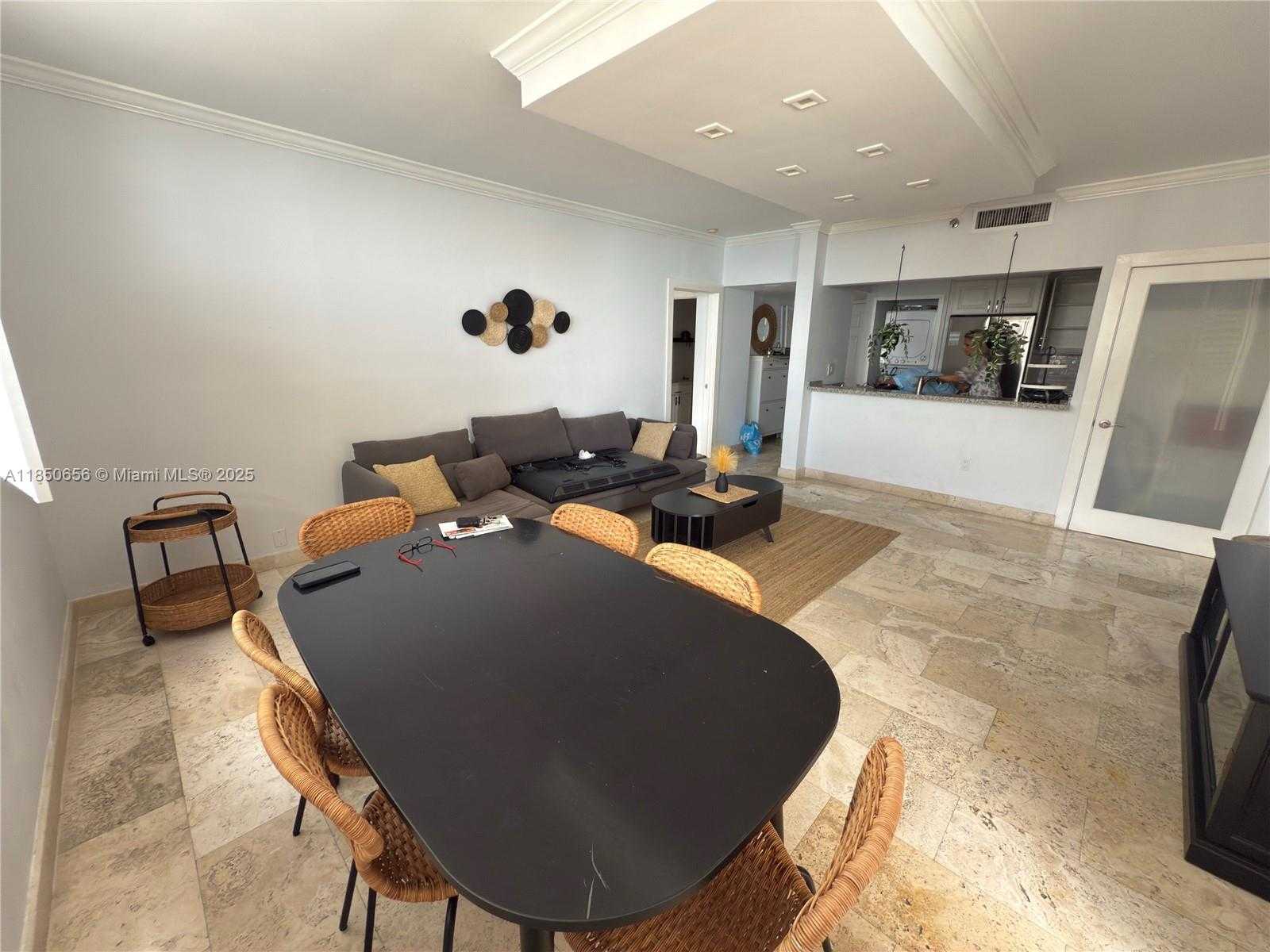 Small Image of 540 BRICKELL KEY DR #1803, Miami Number 12