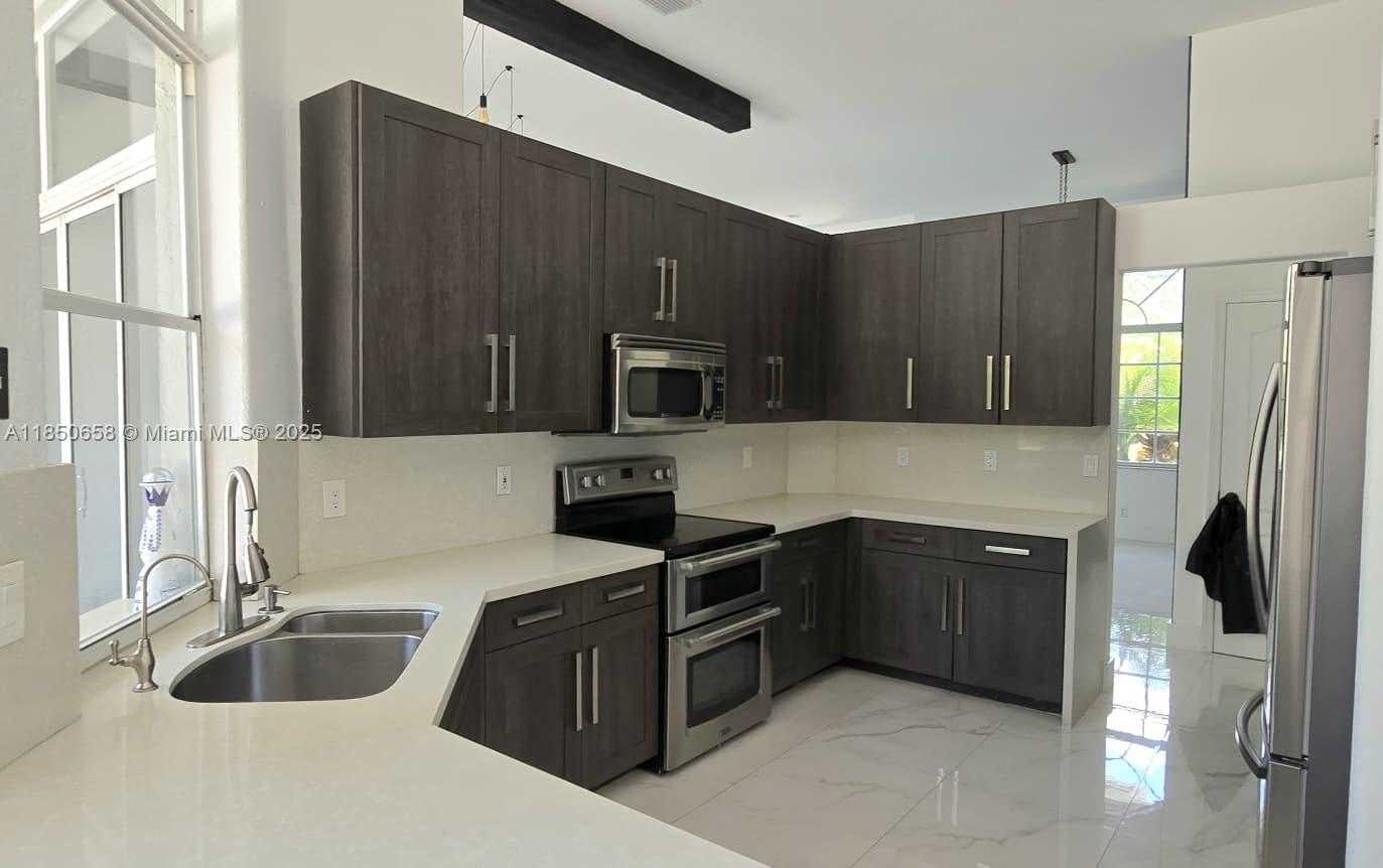 Small Image of 1506 LANTANA CT, Weston Number 10