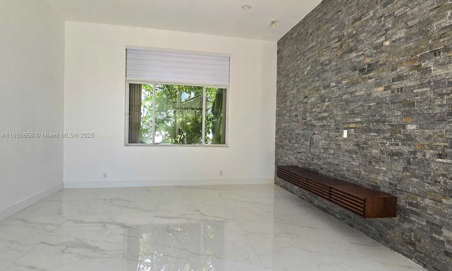 Small Image of 1506 LANTANA CT, Weston Number 11