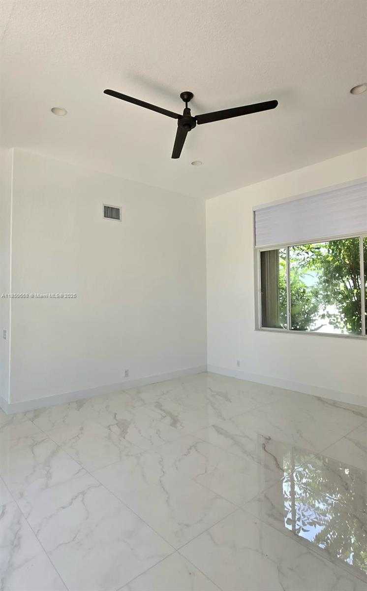 Small Image of 1506 LANTANA CT, Weston Number 20