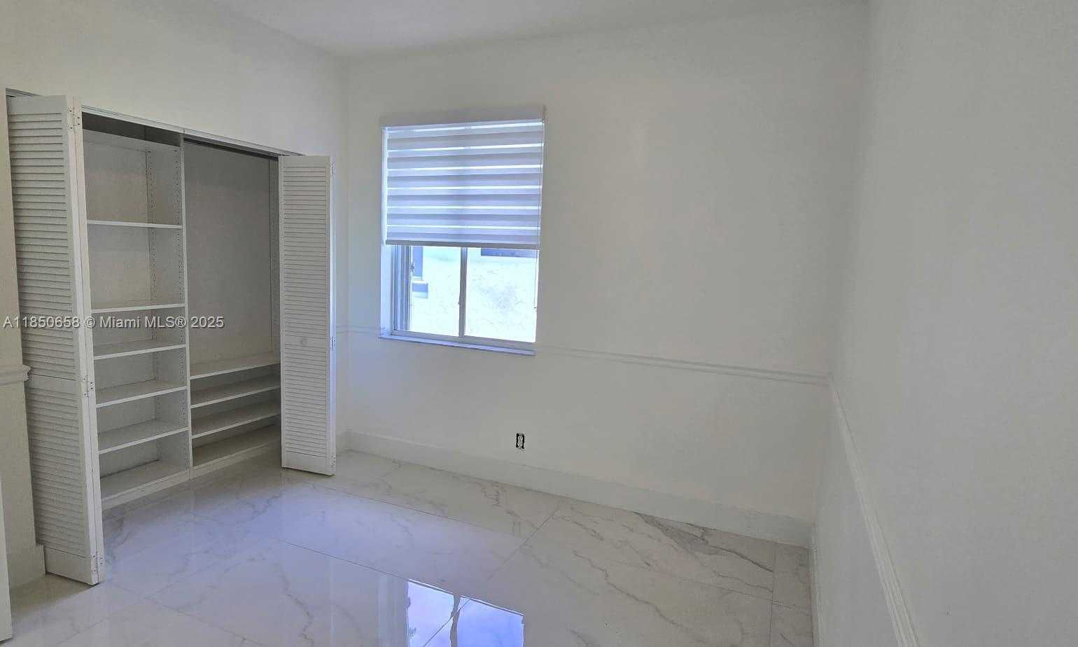 Small Image of 1506 LANTANA CT, Weston Number 21