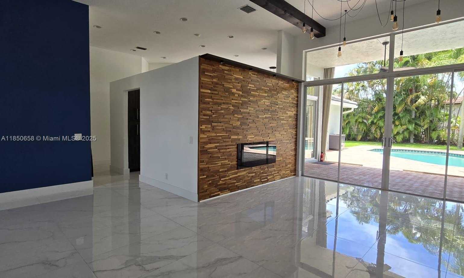 Small Image of 1506 LANTANA CT, Weston Number 5