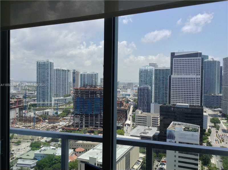 Small Image of 1060 EAST BRICKELL AV #3001, Miami Number 22