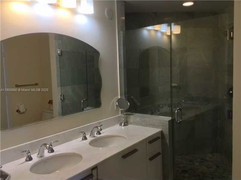 Small Image of 1060 EAST BRICKELL AV #3001, Miami Number 6