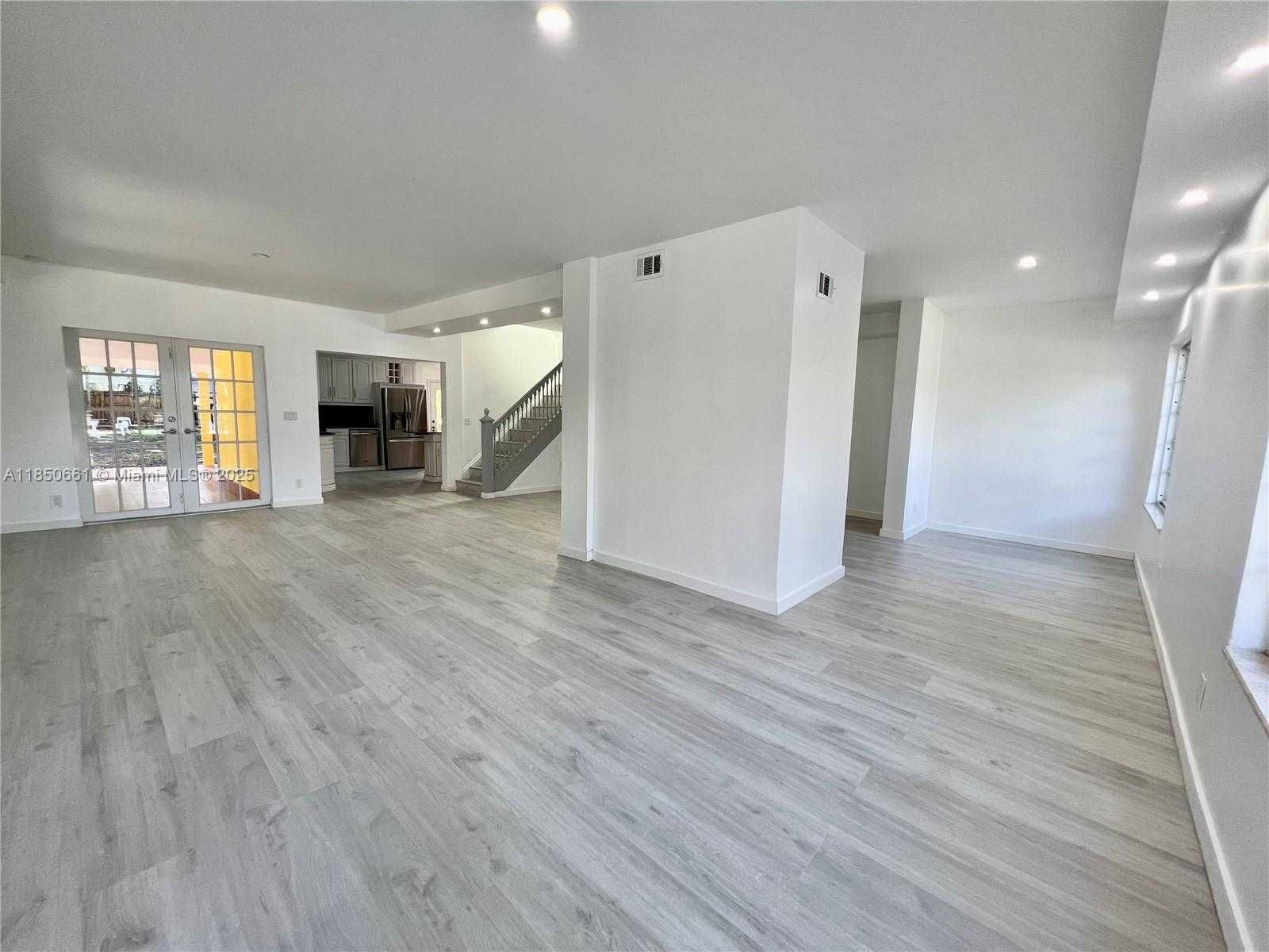Small Image of 1336 SOUTH WEST 14 STREET, Miami Number 10
