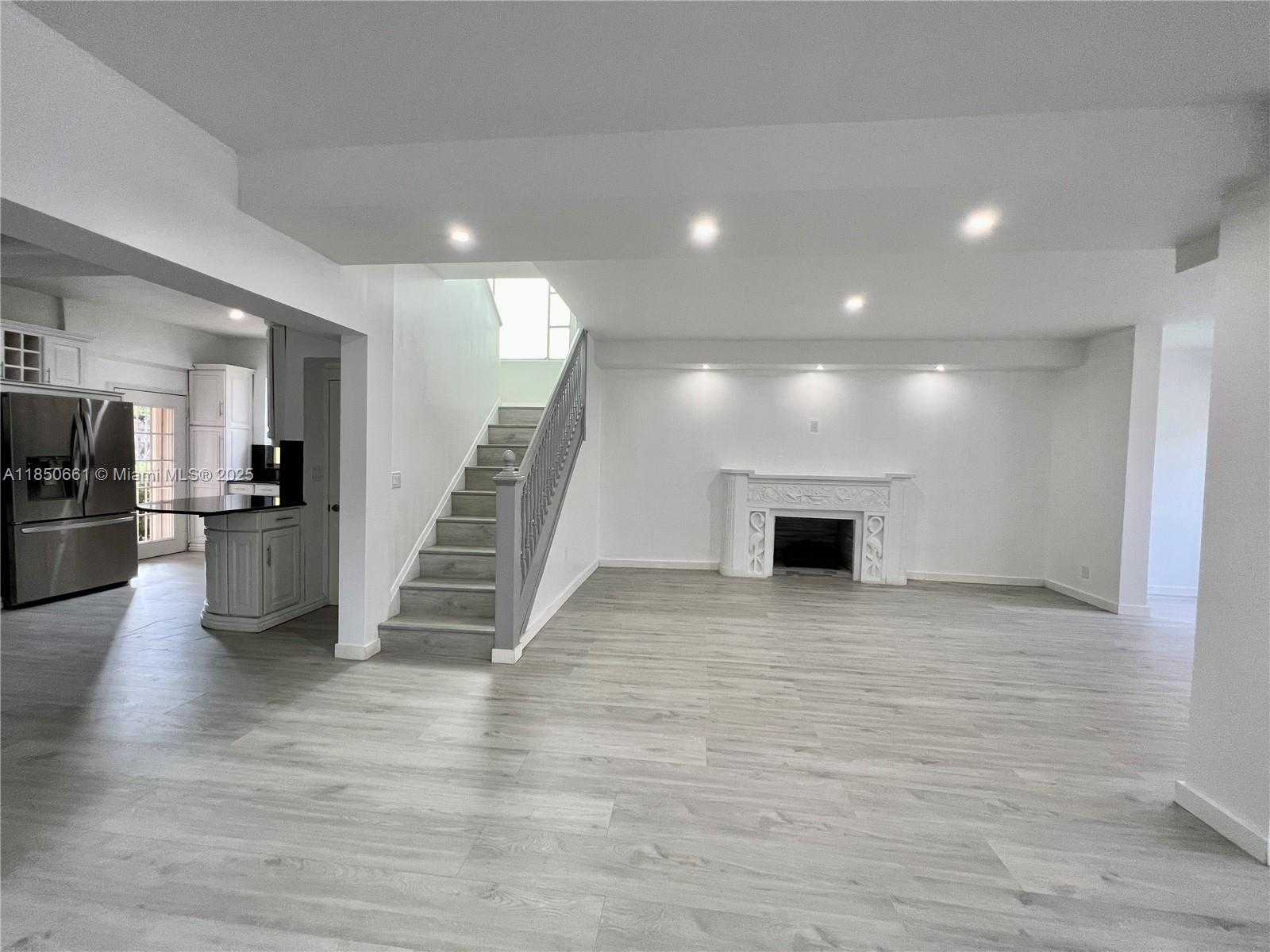 Small Image of 1336 SOUTH WEST 14 STREET, Miami Number 14