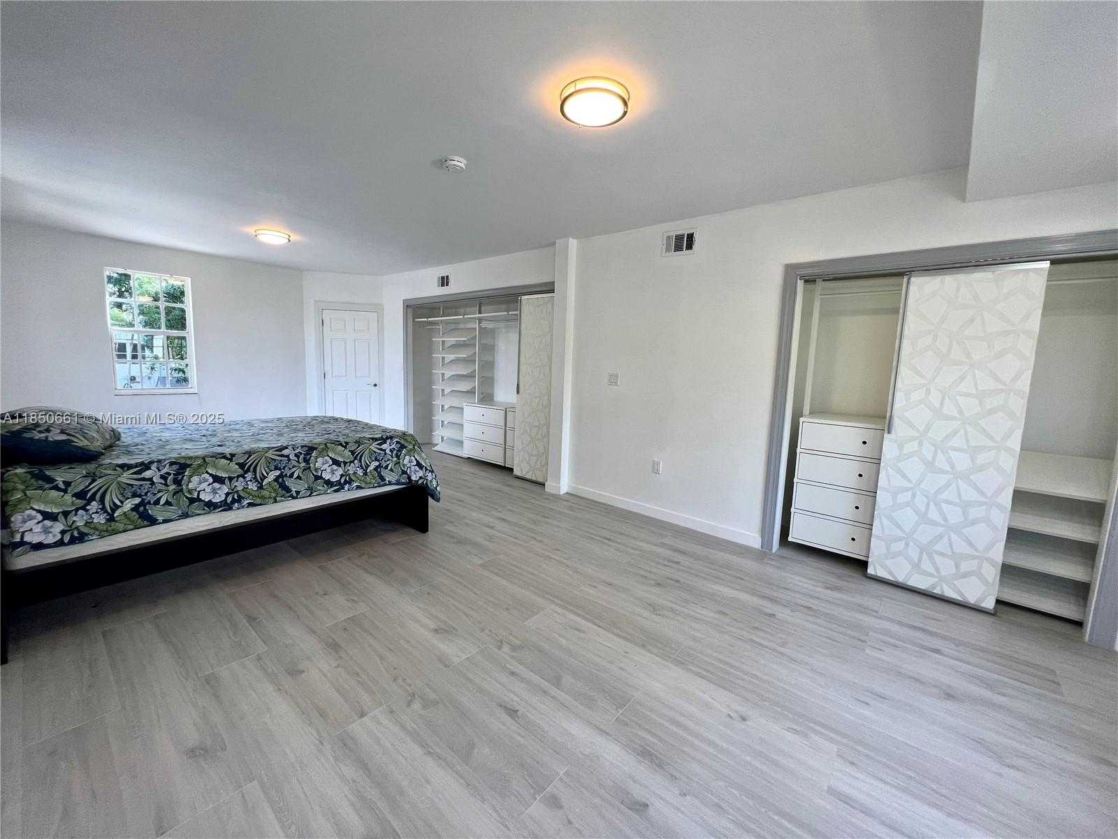 Small Image of 1336 SOUTH WEST 14 STREET, Miami Number 30