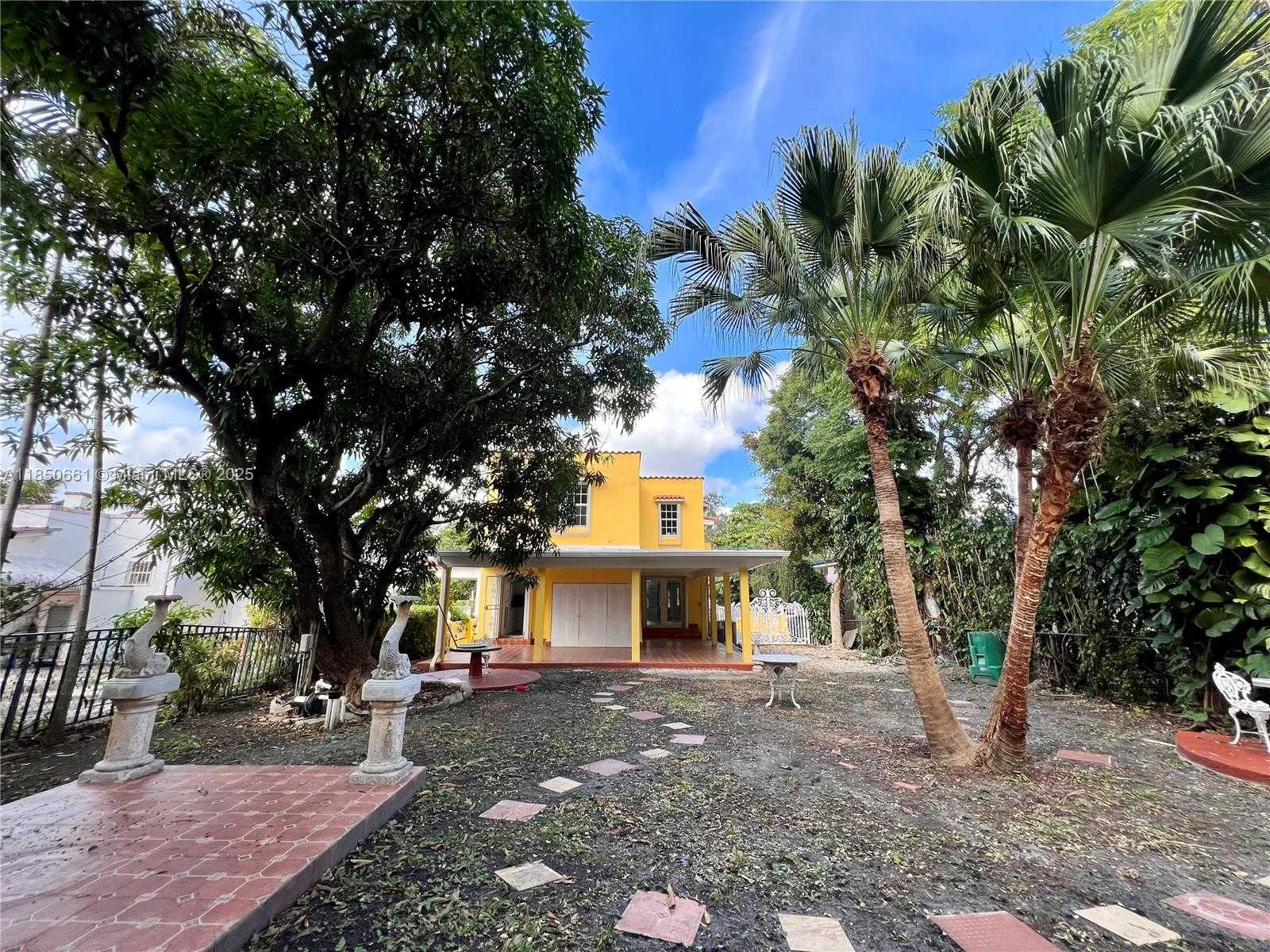 Small Image of 1336 SOUTH WEST 14 STREET, Miami Number 52