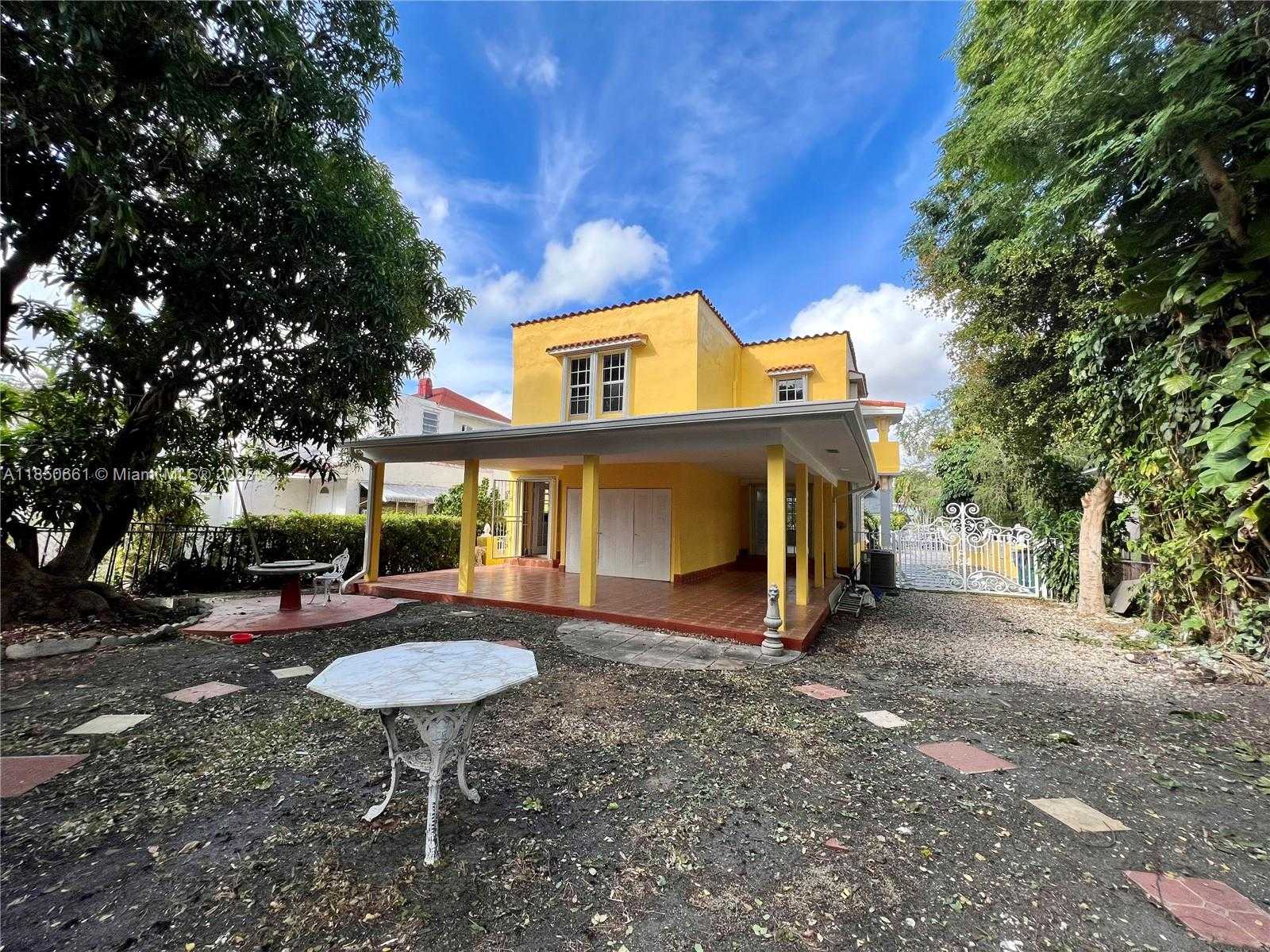 Small Image of 1336 SOUTH WEST 14 STREET, Miami Number 54