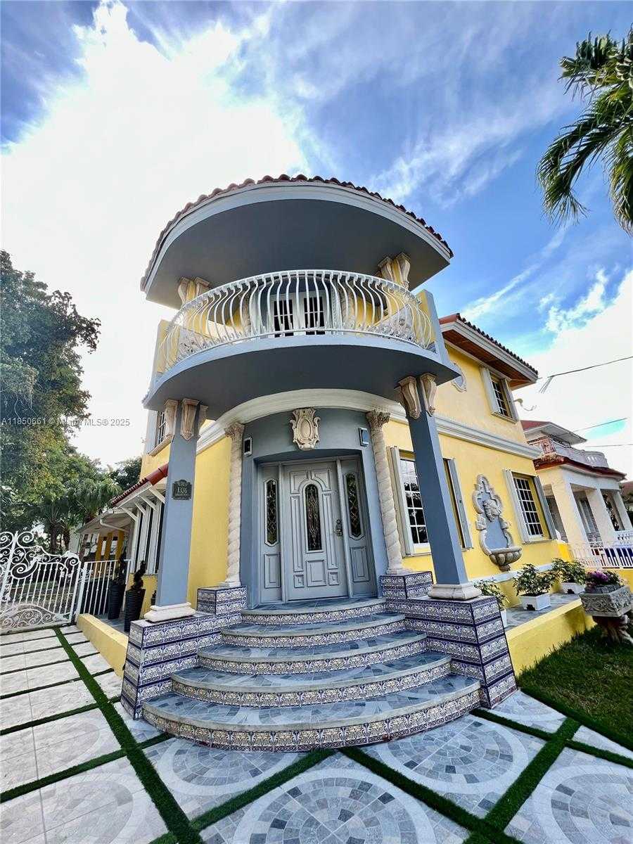 Small Image of 1336 SOUTH WEST 14 STREET, Miami Number 9
