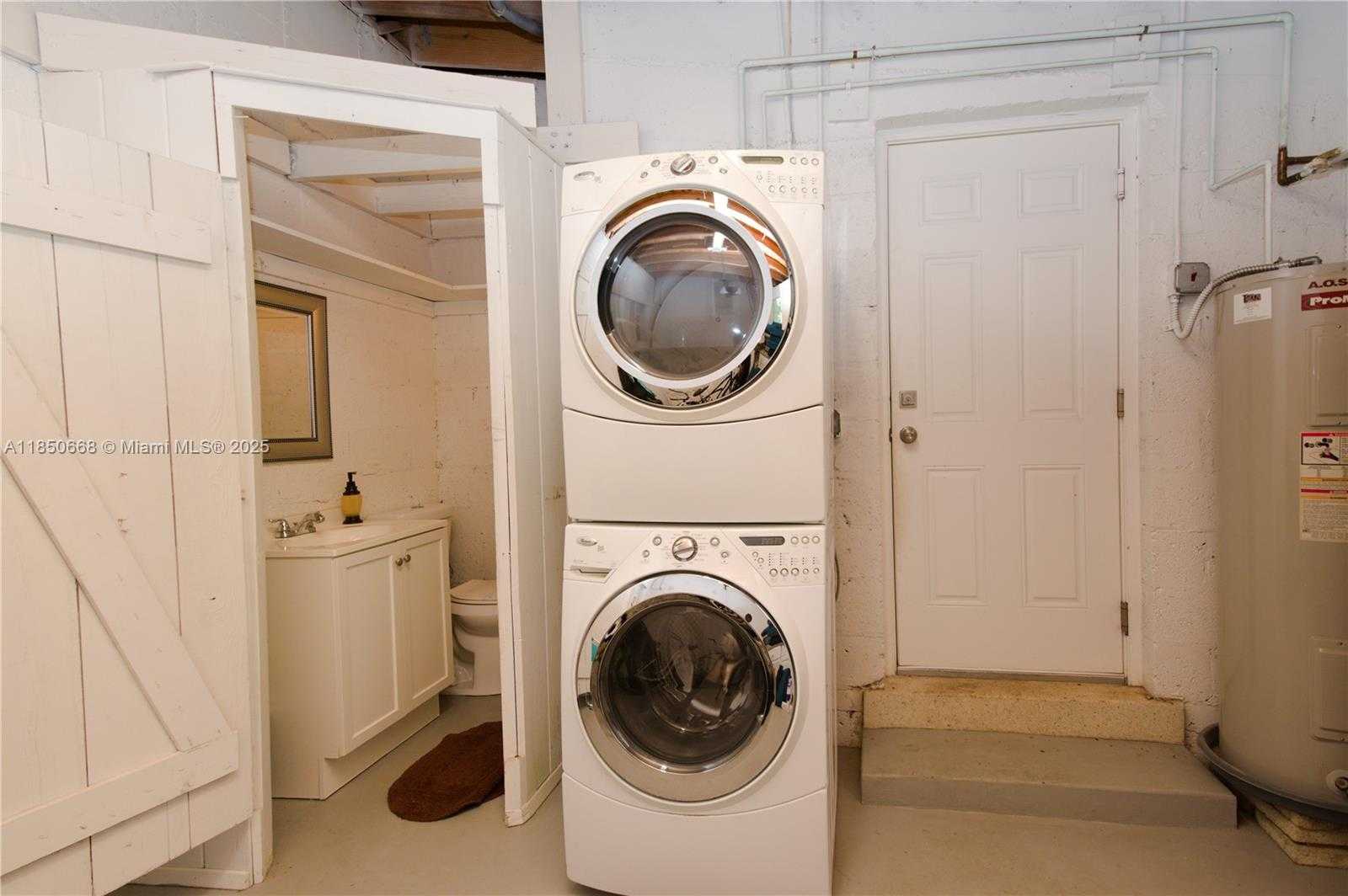 Small Image of 2305 NORTH OCEAN BLVD, Pompano Beach Number 17