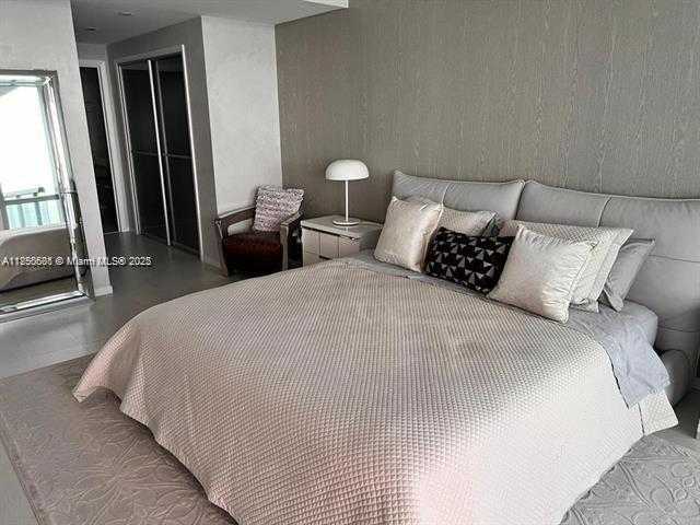 Small Image of 17121 COLLINS AVE #1207, Sunny Isles Beach Number 8