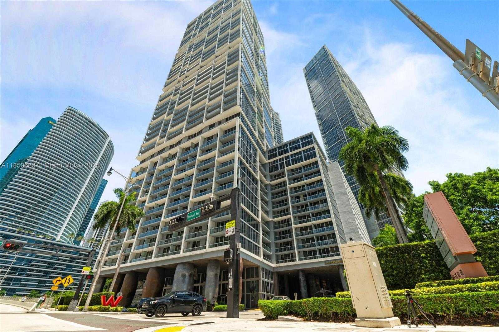 Small Image of 495 BRICKELL AVE #3001, Miami Number 27