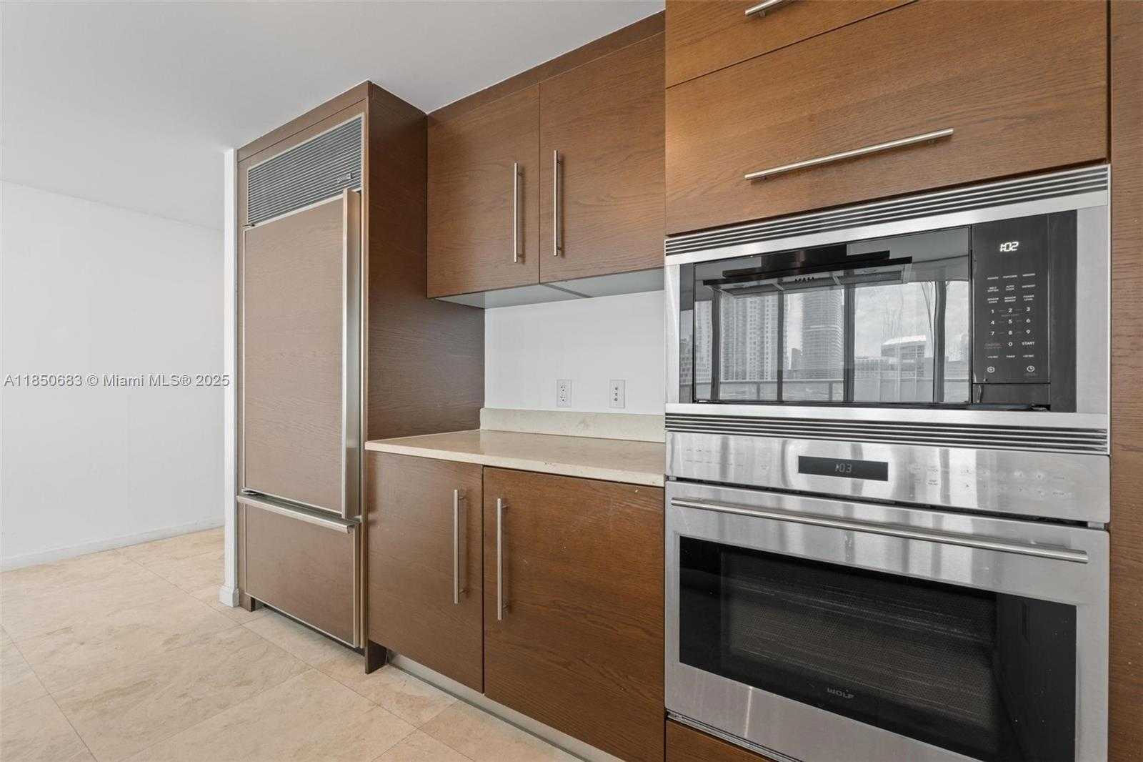 Small Image of 495 BRICKELL AVE #3001, Miami Number 6