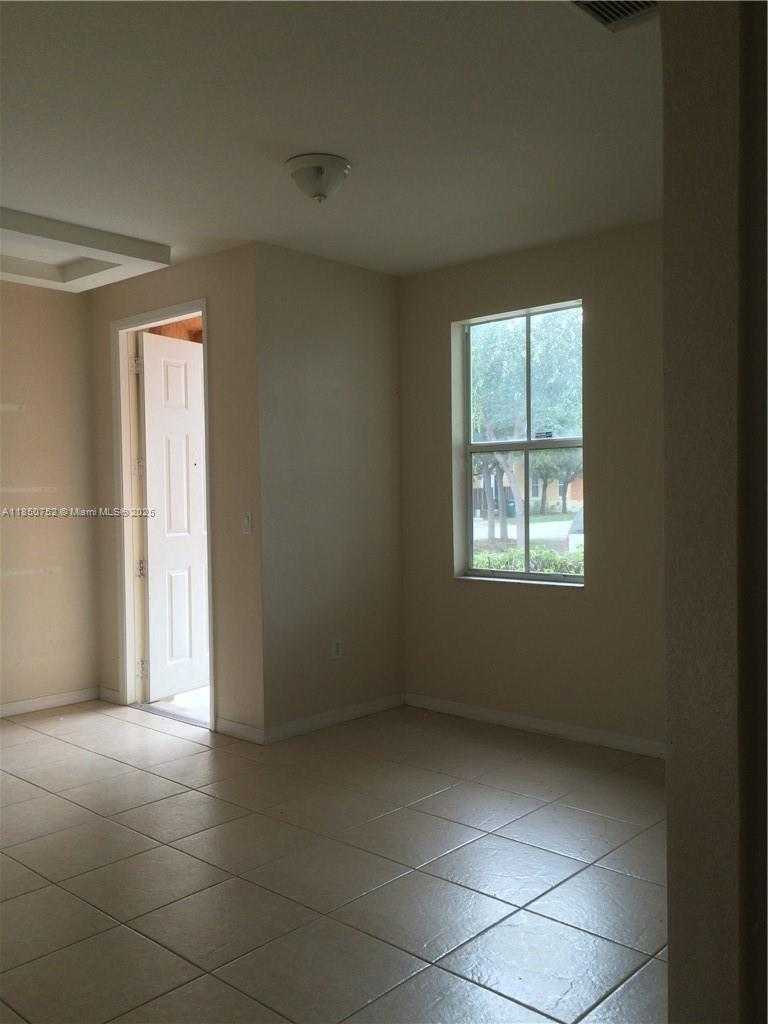 Small Image of 16636 SOUTH WEST 79TH WAY, Miami Number 5