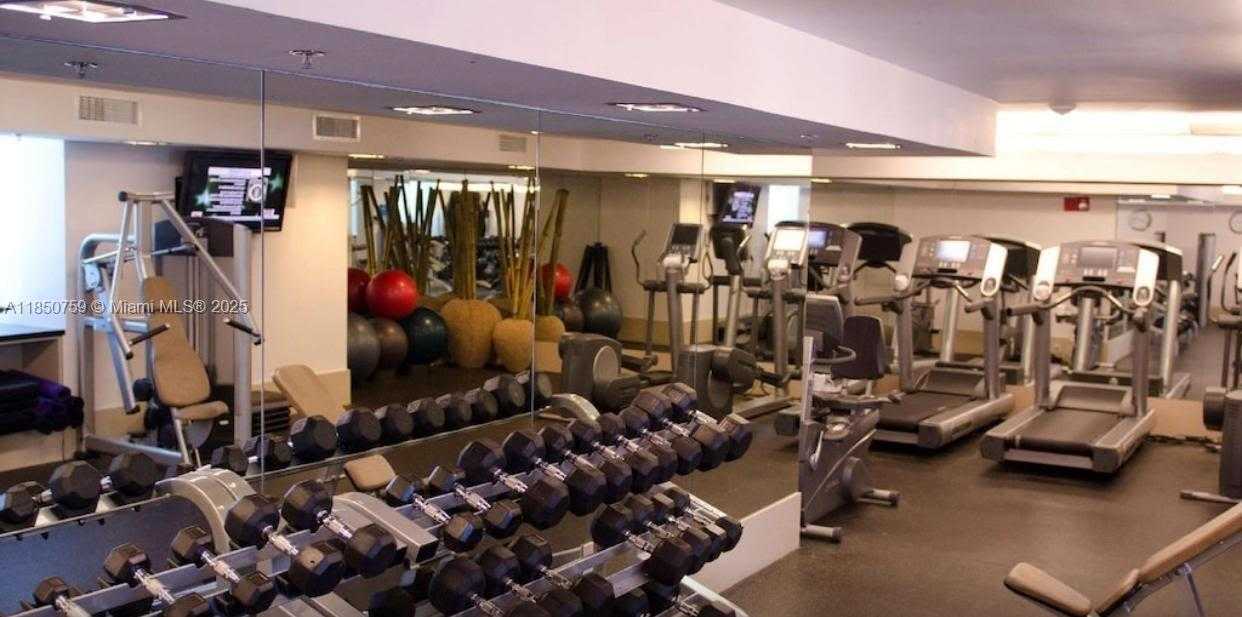 Small Image of 1395 BRICKELL AVE #2803, Miami Number 7