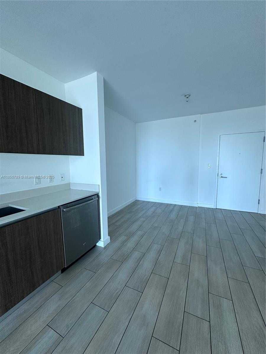 Small Image of 1600 SOUTH WEST 1ST AVE #605, Miami Number 13