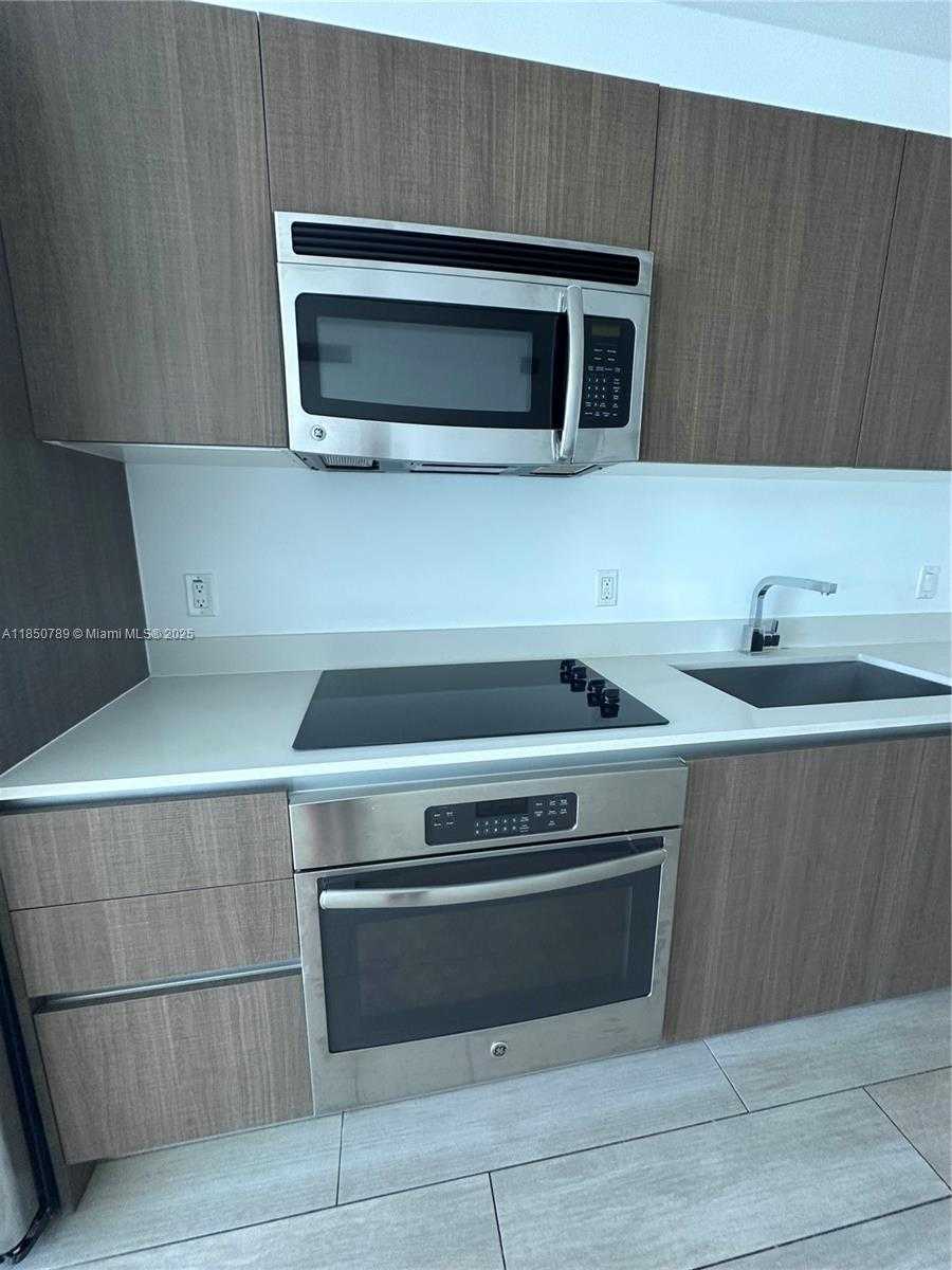 Small Image of 1600 SOUTH WEST 1ST AVE #605, Miami Number 14
