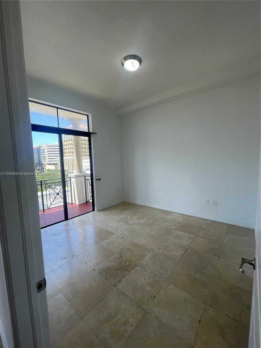Small Image of 1805 PONCE DE LEON BLVD #633, Coral Gables Number 14