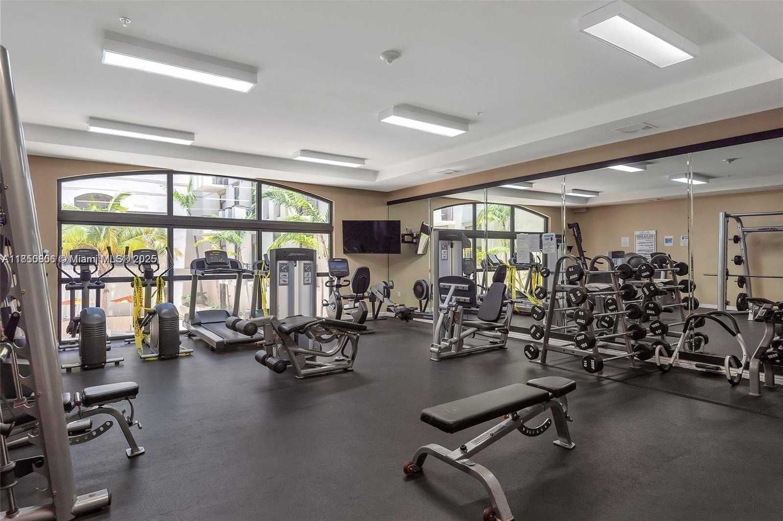 Small Image of 1805 PONCE DE LEON BLVD #633, Coral Gables Number 3