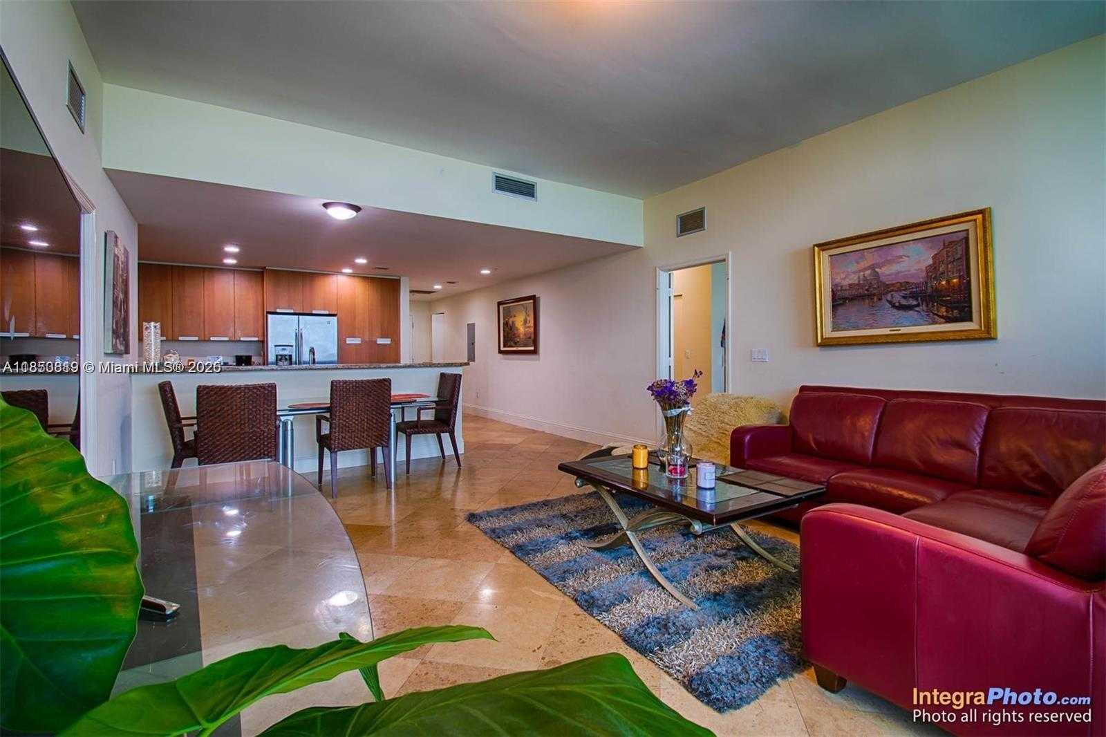 Small Image of 7901 HISPANOLA AVE #1409, North Bay Village Number 6