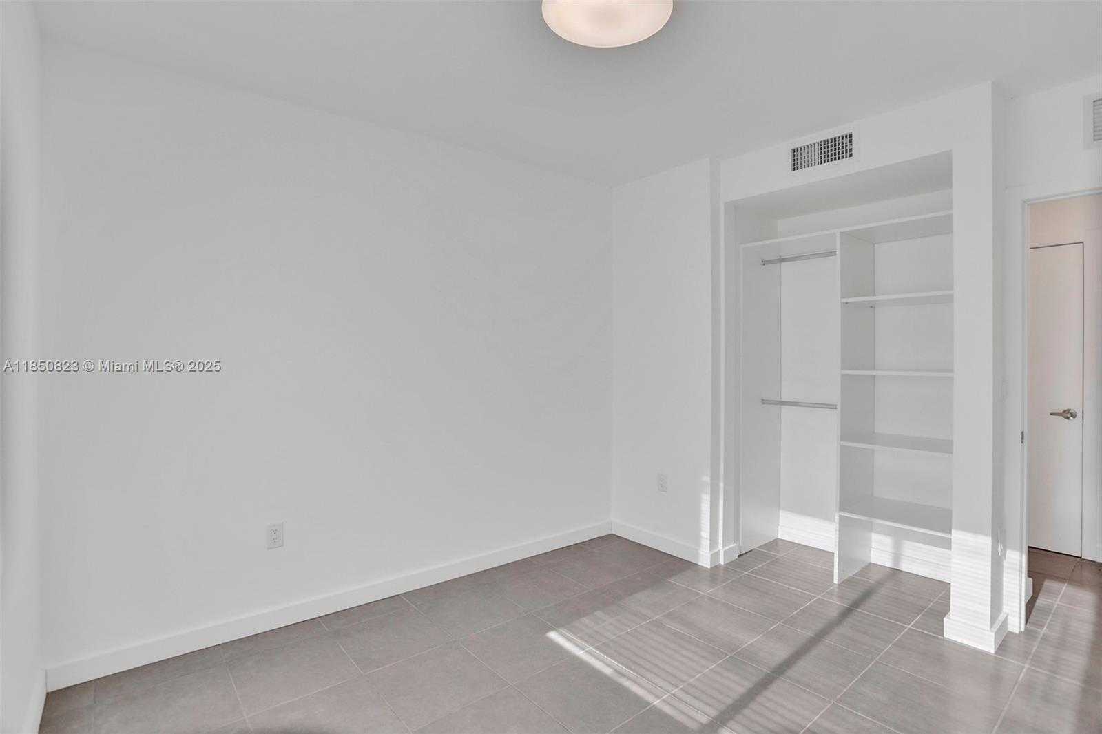 Small Image of 737 NORTH WEST 4TH ST, Hallandale Beach Number 17